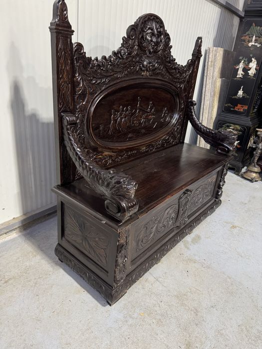 Banca baroc din lemn masiv cu sculpturi