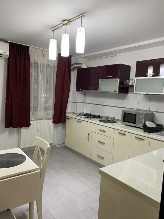 Inchiriez 2 camere timpuri noi