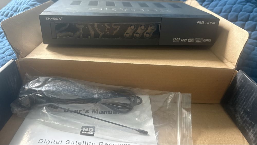 Ресивер skybox f4s