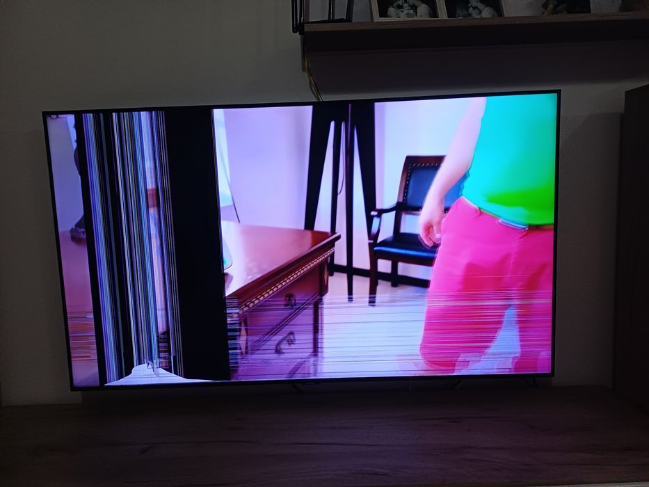 Televizor Samsung 55" 4K (Display lovit)