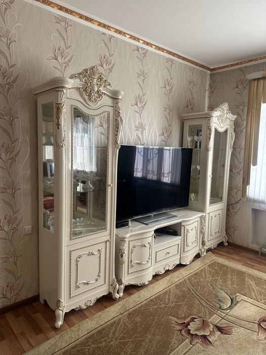 Тв зона шкафтарымен сатылады