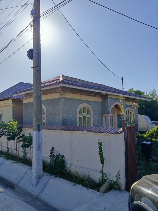 Casă/teren de vânzare