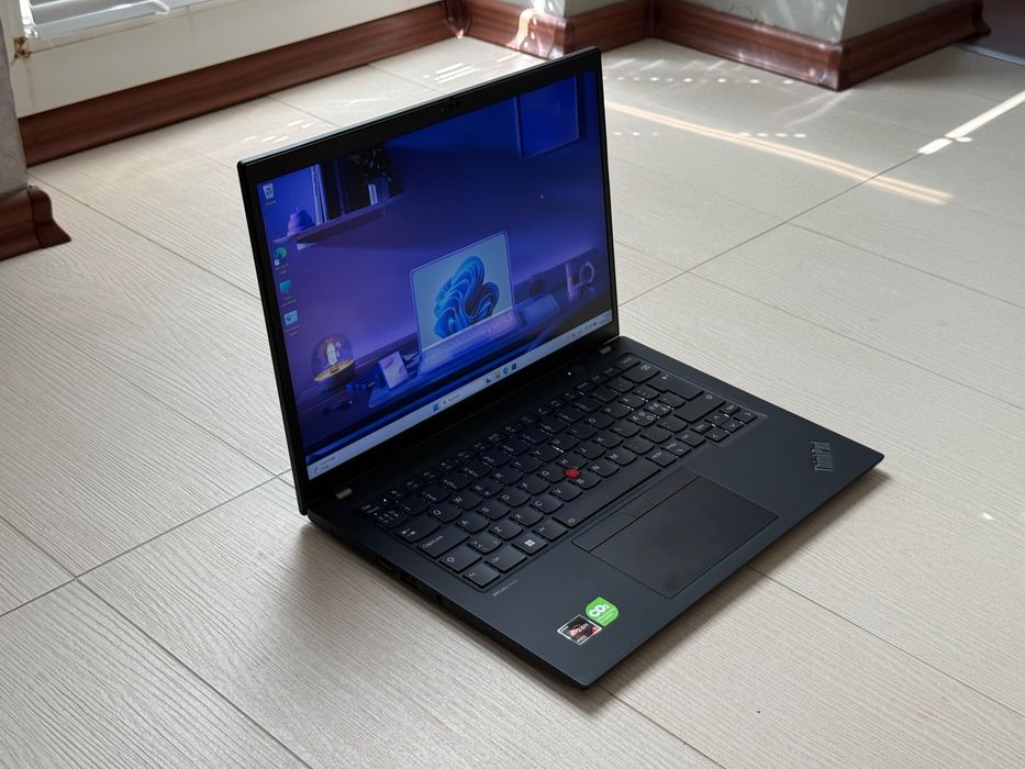 Като Нов 14'FHD+IPS Touchscreen/Ryzen 5 Pro-7540u/Lenovo Thinkpad T14s Gen4/16GB LPDDR5x/256GB SSD/Гаранция 30 Месеца