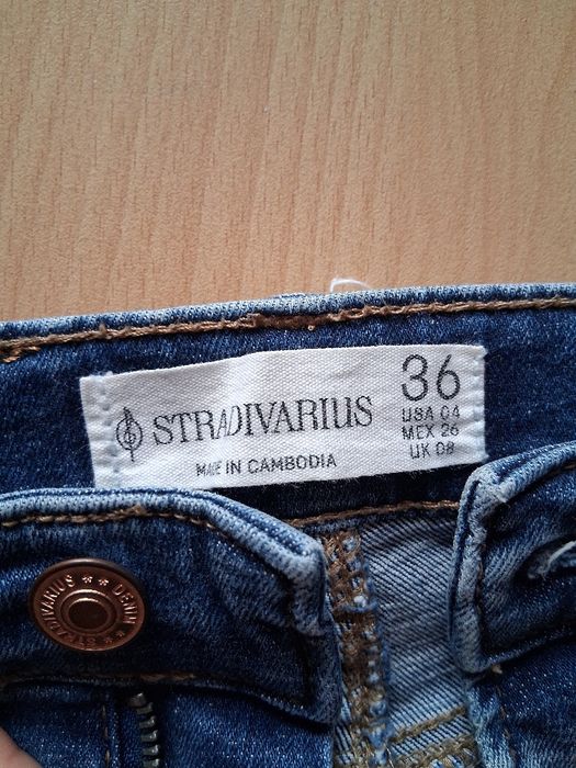Сини дънки Stradivarius 36