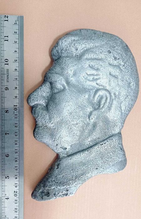 Барельеф Сталина.Белый метал.СССР