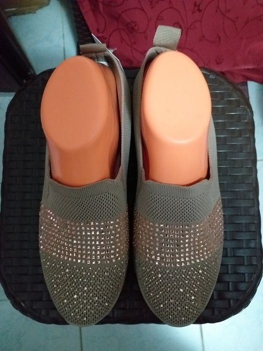 Încălțăminte sport pentru damă