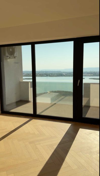 Apartament 3 camere pe colț, etaj 9, cu vedere spre lac – City Lake View, Bacău