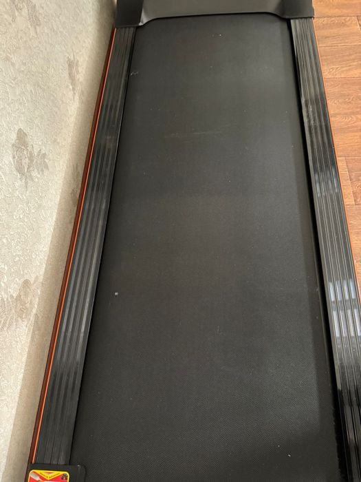 Продам беговую дорожку