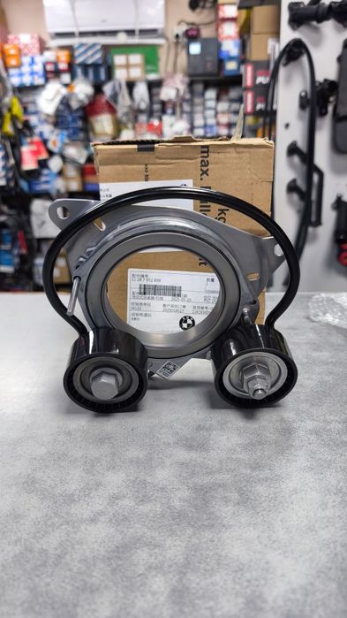 BMW G05 G07 двигатель b58 натяжитель