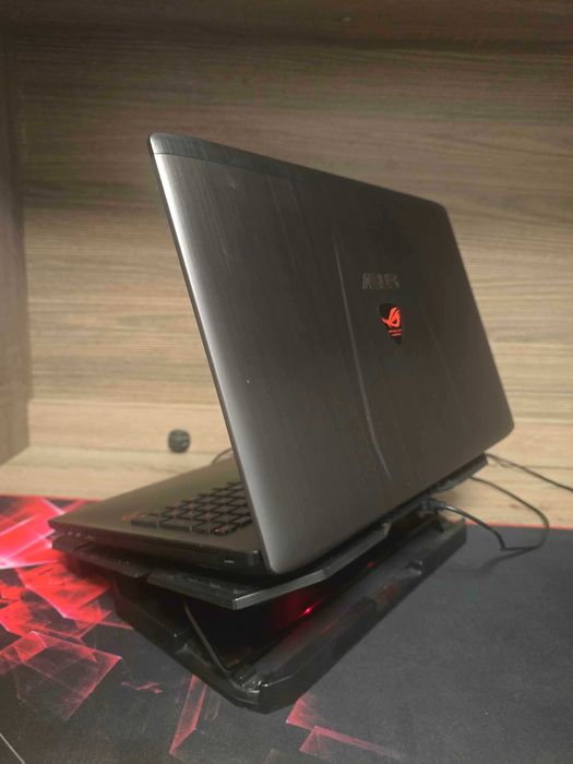 Laptop gaming ASUS ROG, 16gb RAM, 1TB SSD, 1TB HDD + Cooler