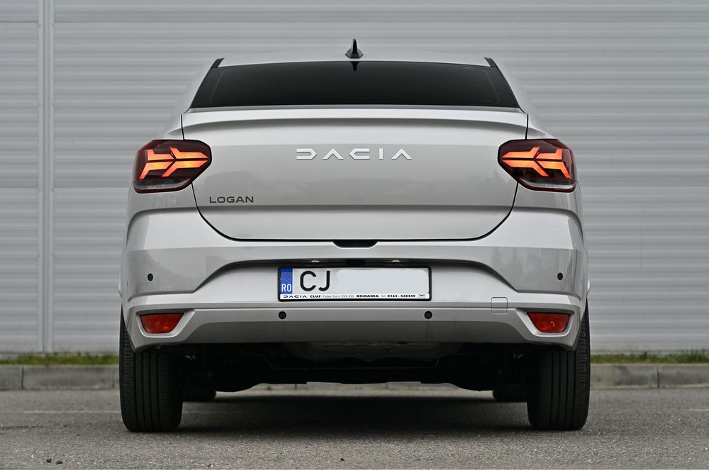 DACIA Logan 2023 — imagine 4