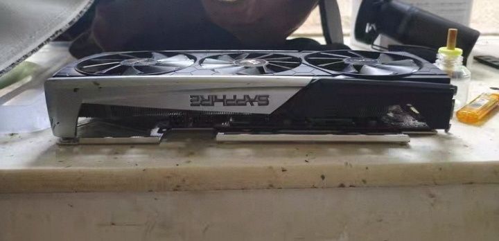 RX 5700XT 8гб срочно