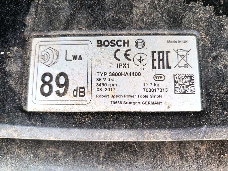 BOSCH Rotak 34 Li - Акумулаторна косачка за трева със зарядно