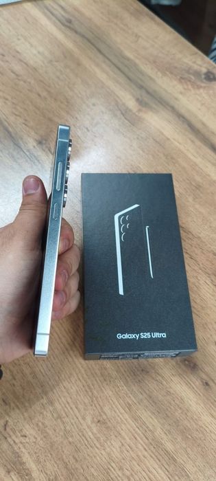 Самсунг Galaxy s25 ультра