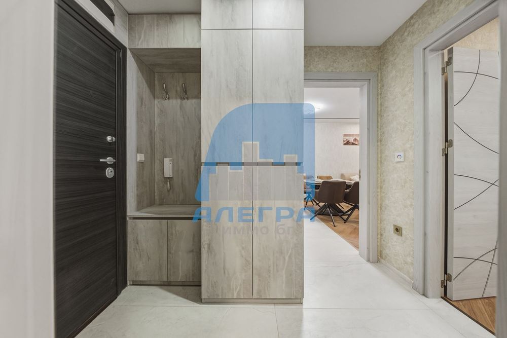 Продава се Двустаен апартамент в София, Дружба 2 - 119 кв.м за 977 €/кв.м - Снимка #11