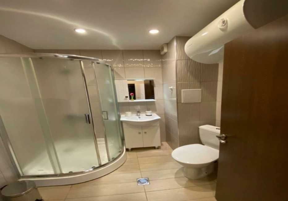 Двустаен апартамент в София-Полигона