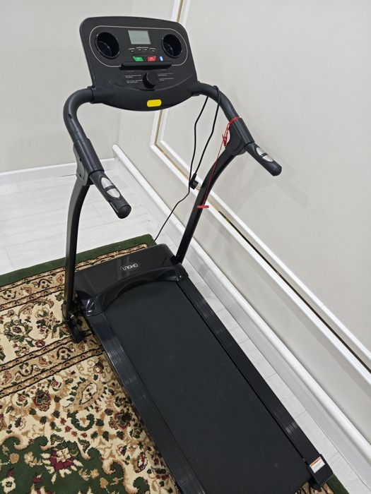 Бегавая дарожка сатылады.