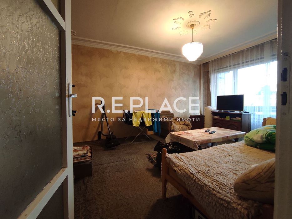 Продава се Четиристаен апартамент в Варна, Младост 1 - 82 кв.м за 1525 €/кв.м - Снимка #1