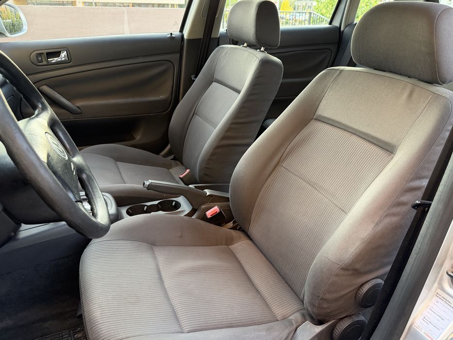 Volkswagen Passat B5.5 1.9AVF CUTIE AUTOMATĂ 2005!