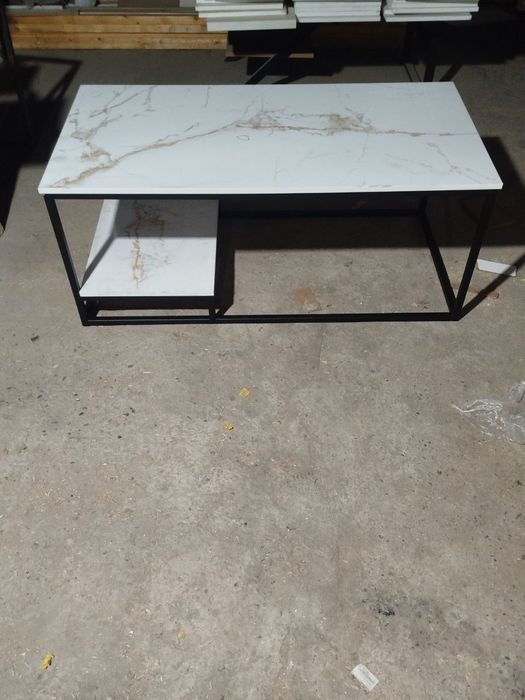 Loft mebel jurnalniy stol