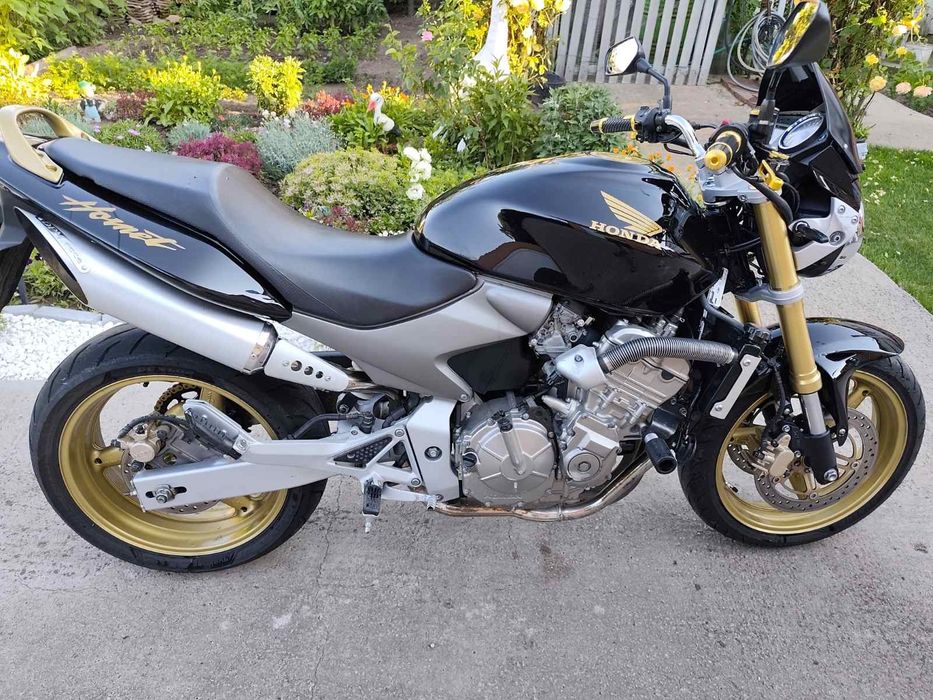 Honda Hornet 600F (CB600F) 2005 г. – обслужена, готова за сезона