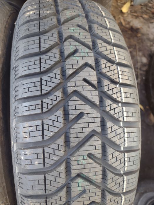 Нови Единични 15 цола