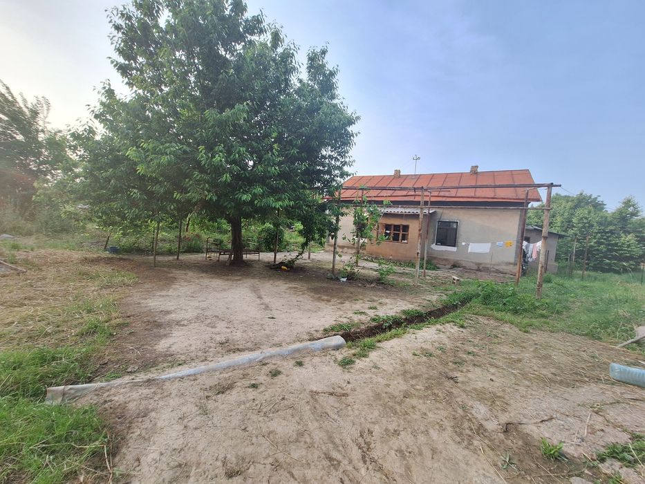 Участка сотилади