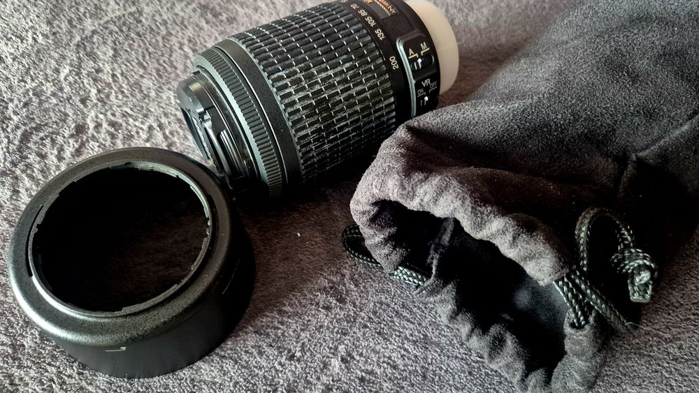 Nikon AF-S DX VR Zoom-Nikkor 55-200mm f/4-5.6G IF-ED