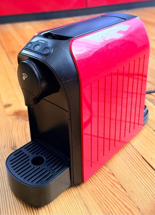 Кафемашина с капсули Tchibo