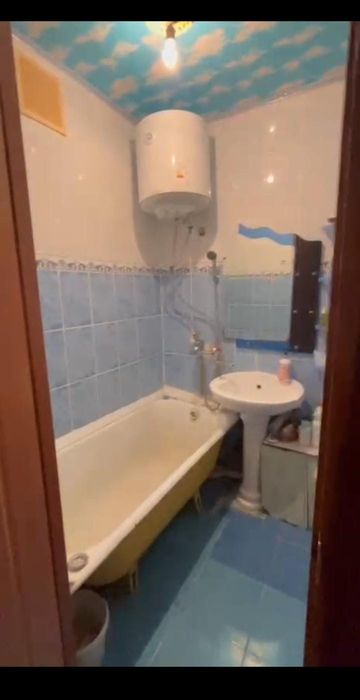 Жаңатас қаласынан 3 21/2 39кв 2 бөлмелі пәтер сатылады!!!