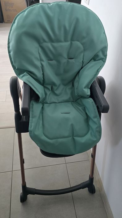 Scaun masa bebe Maxi Cosi Minla