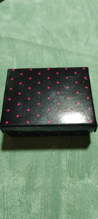 Cercei finuti de argint, model floare cu piatra bleumarin! Purtat odat