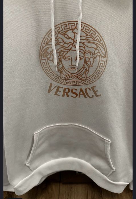 Суичър Versace.