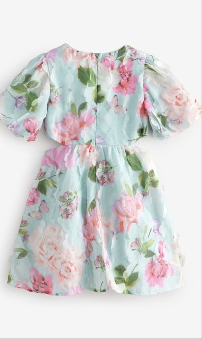 Рокля Ted Baker за 12 години