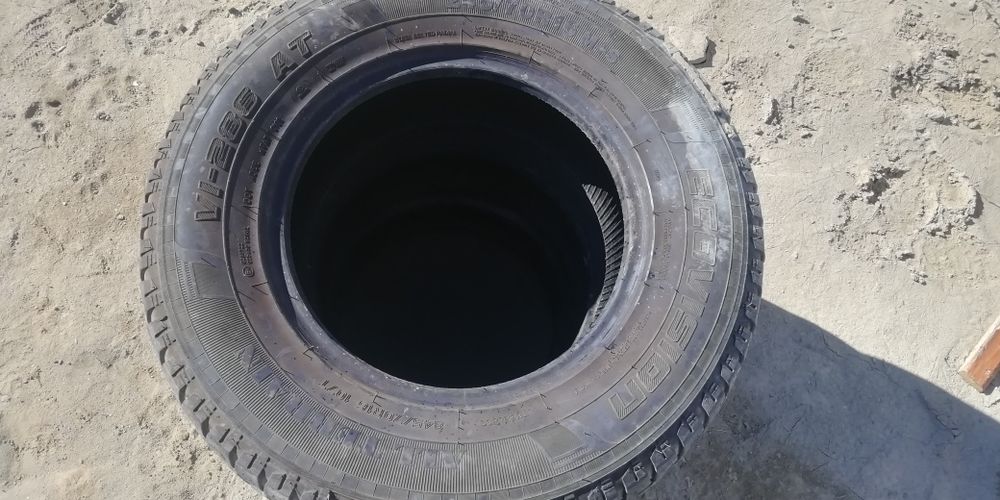 Продам покрышка на 16 размер 245.70