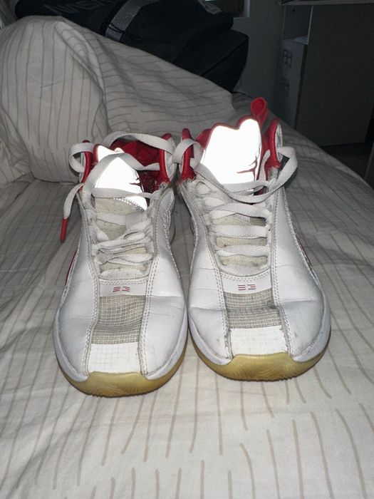 Adidasi jordan femei