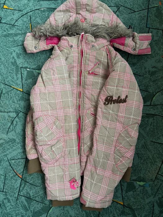 Vând geacă Protest