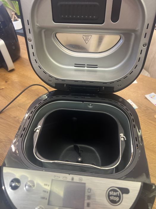 Хлебопекарна tefal