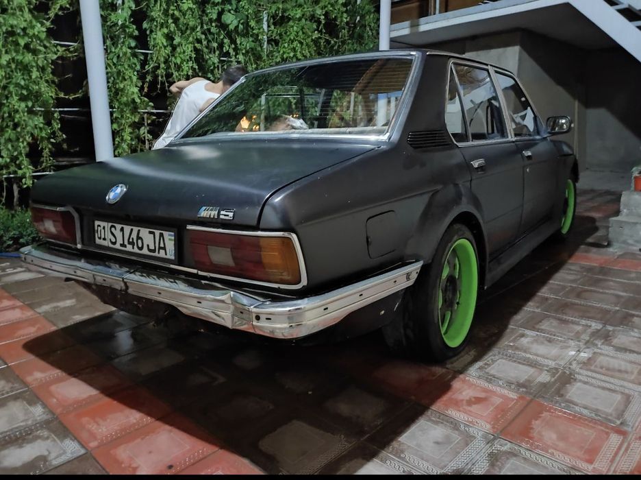 Bmw e 12 srochna
