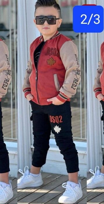 Compleu băieți diferite modele