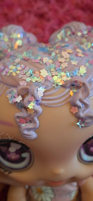 Vand papusa Glitter Babyz