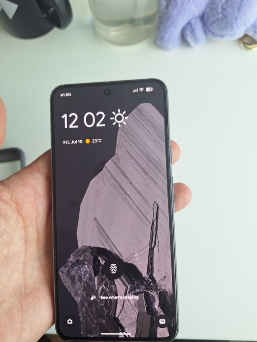 Телефон Google Pixel 8