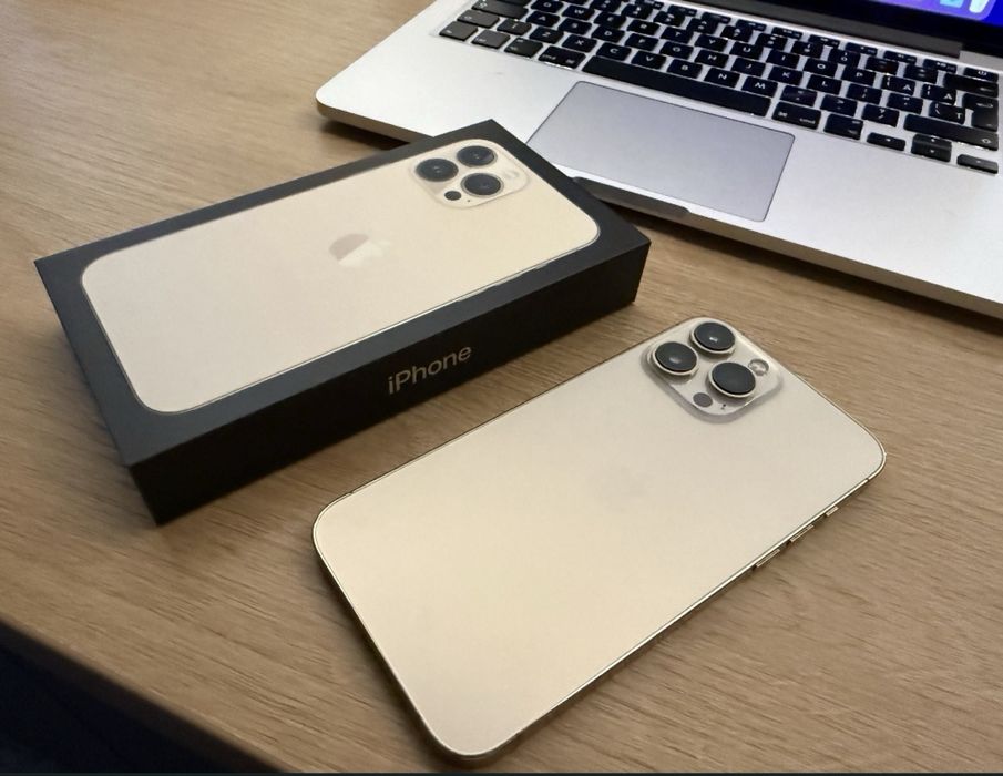 Vand sau schimb Iphone 13 pro max gold 256 gb