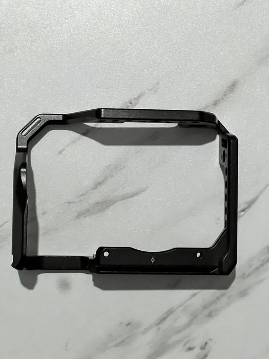 Pachet Canon EOS R + 3 obiective (50mm, 70–200mm, RF 16mm)