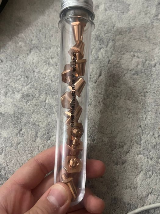 Ghete de fotbal,aproape noi