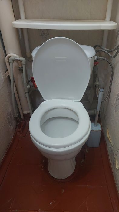 Продам унитаз б/у