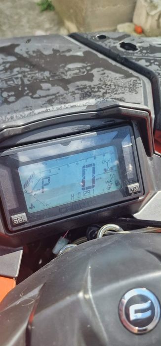 Vând atv CF MOTO 625S