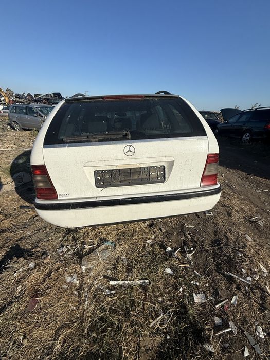 2 бр Mercedes-Benz C 250  2.5 150ph 1996g
