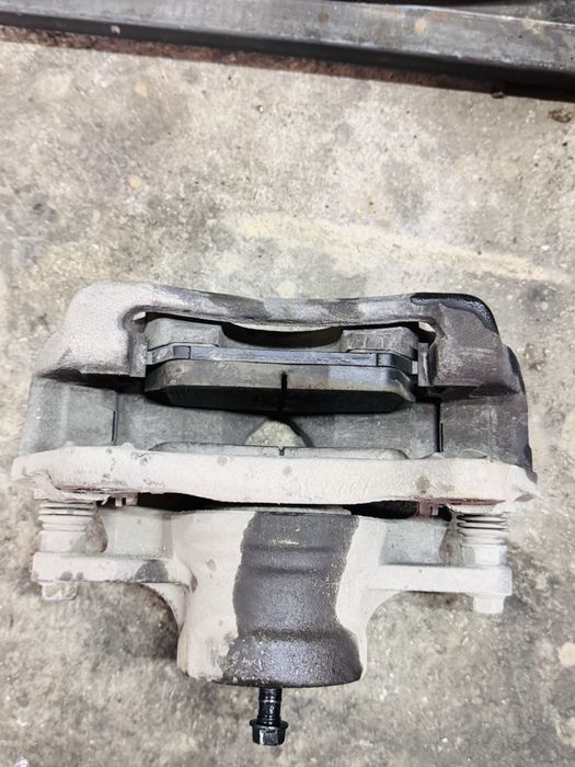 Тормозные диски суппортами