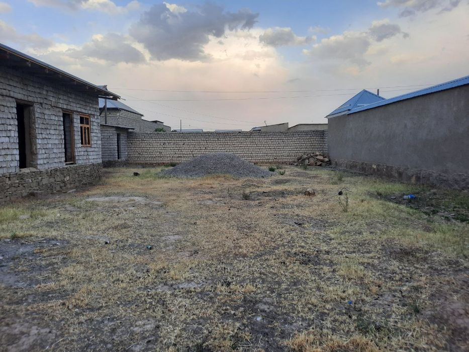 G'uzor  Dunyotepa MFY hovli uy sotiladi